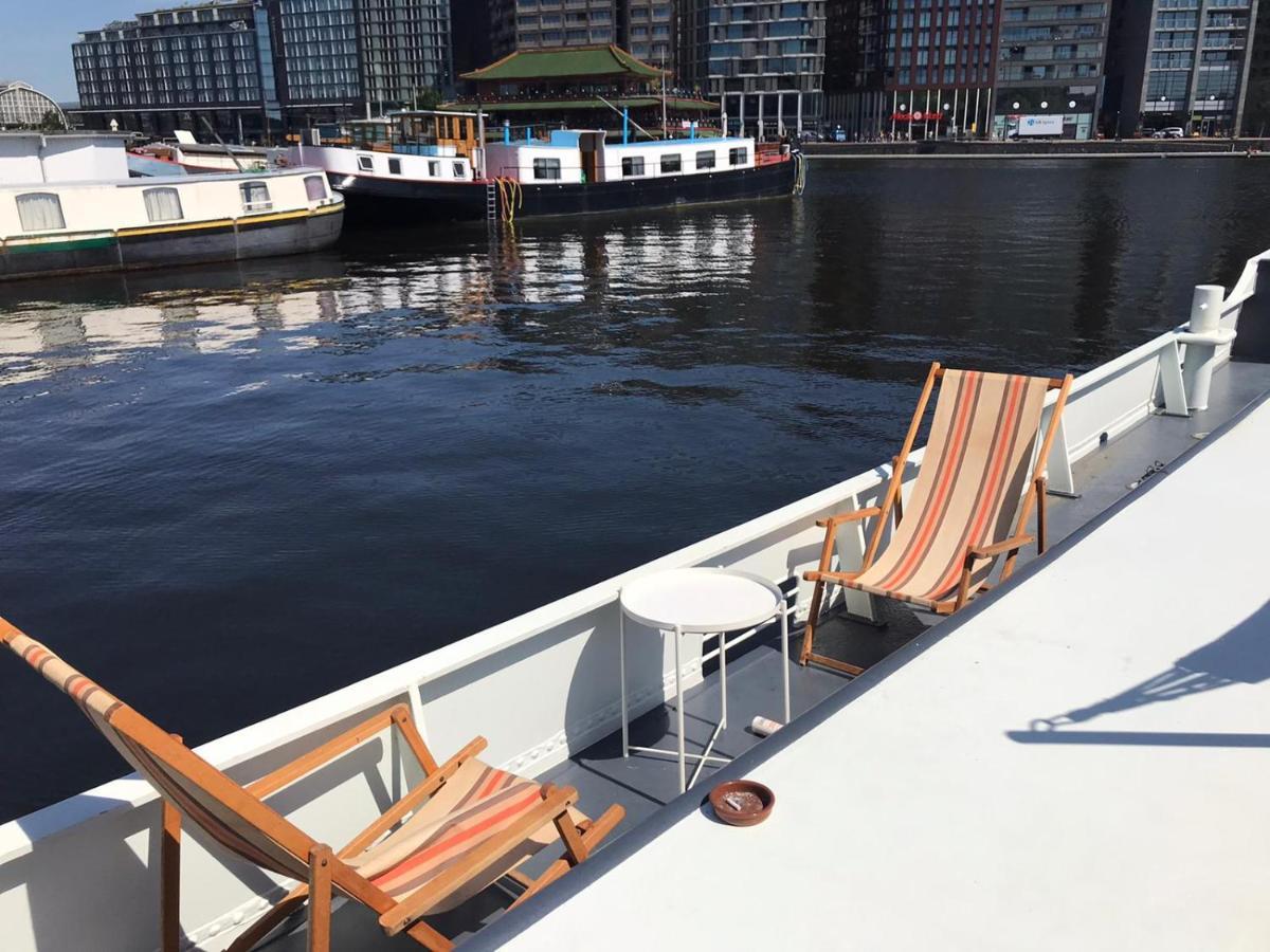 A304 Romantic Seaship In Top Center Amsterdam Exterior photo